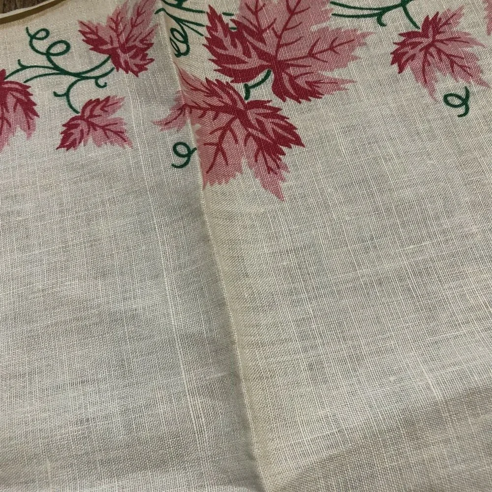 N/A vintage table